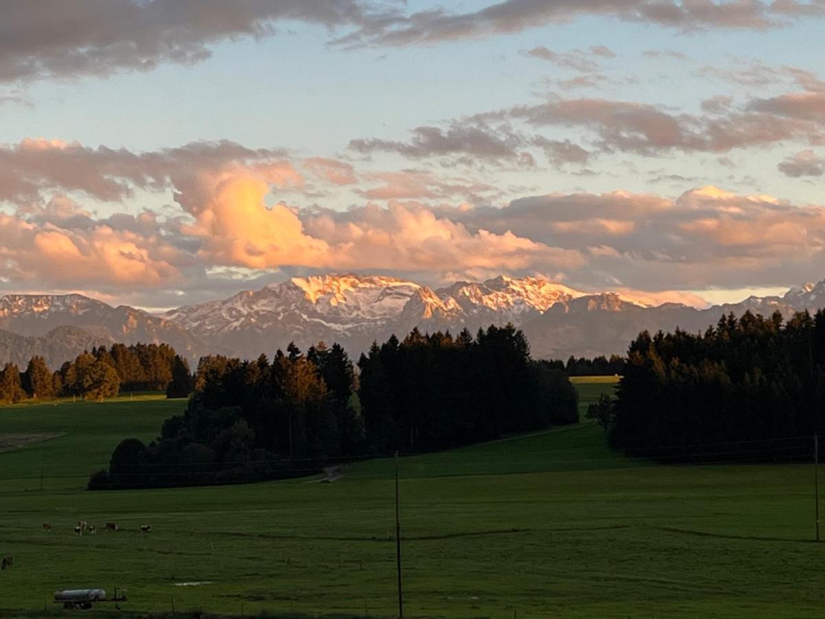 Allgaeu Pension "Ab In Den Sueden" Bernbeuren Buitenkant foto